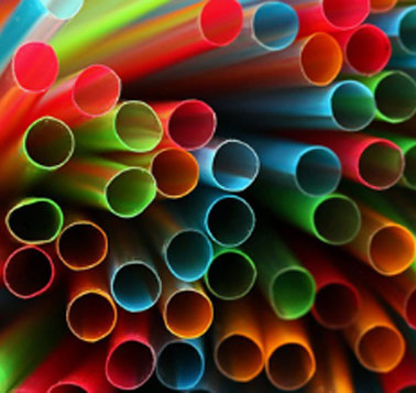 Enjeksiyon kalıplama makineleri aynı zamanda enjeksiyon kalıplama makineleri veya enjeksiyon makineleri olarak da bilinir.